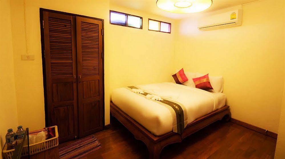 Rustic Guest House Chiang Mai Ngoại thất bức ảnh